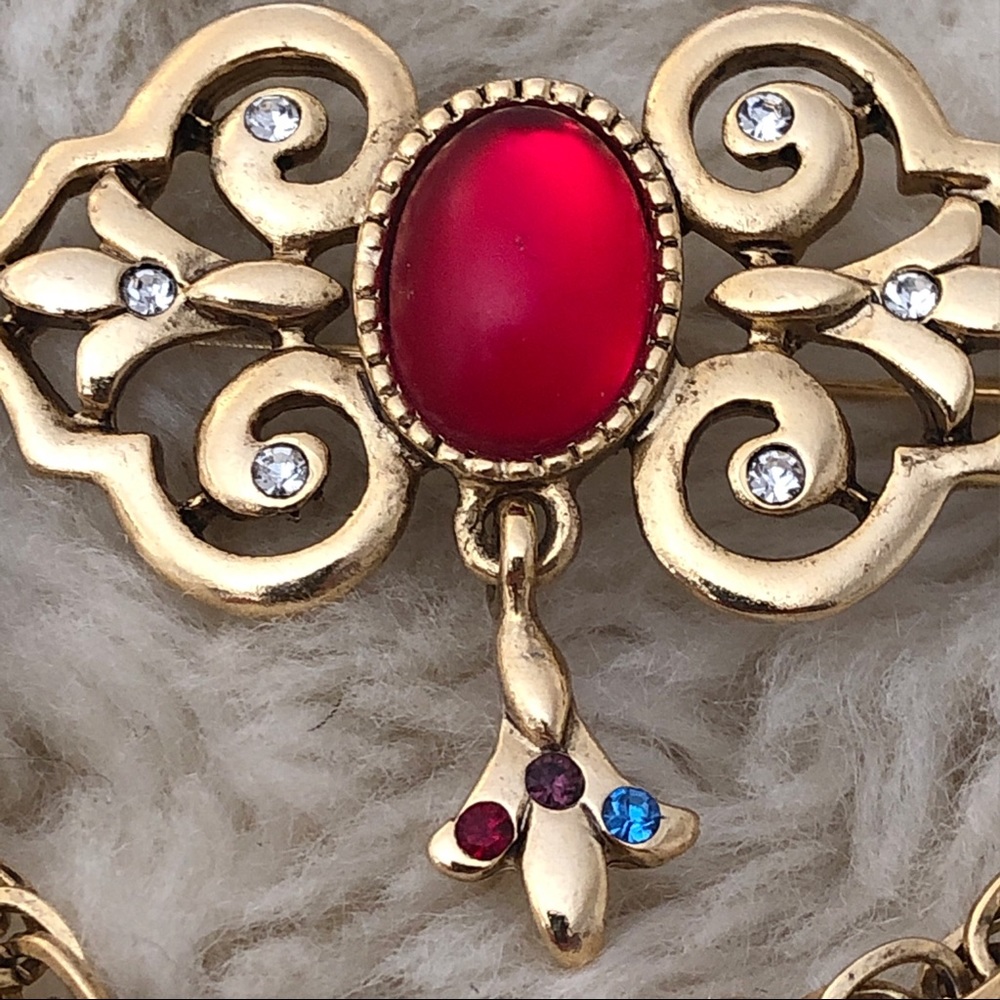 Vintage AJC Victorian Revival Brooch - Picture 2 of 4